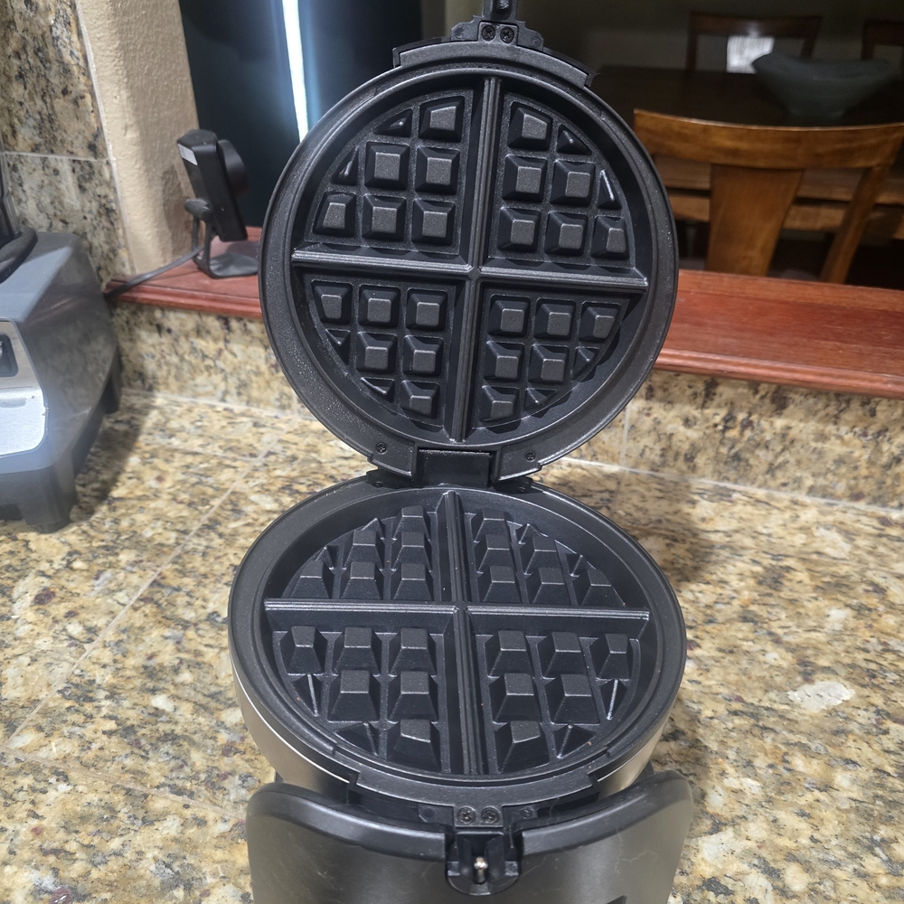 Cuisinart Silver and Black Waffle Maker